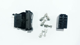 Кулисный переключатель ВКЛ/ВЫКЛ/ВКЛ в сборе 077508-3