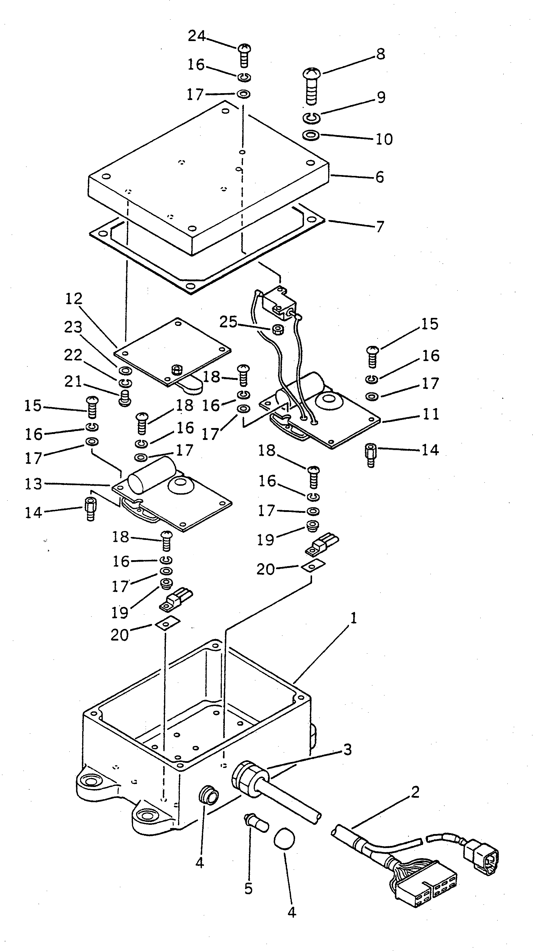 Крышка 7816-11-2210  Komatsu