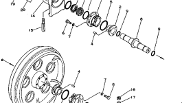 Направляющее колесо 101-30-11131 Komatsu