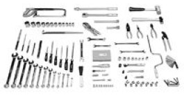 8T-0461:Комплект инструментов