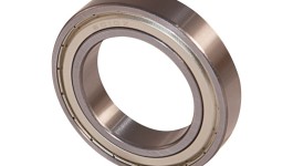 5N-8377:Подшипник приводного вала