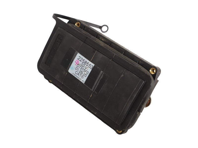 225-8553:24-полюсный блок предохранителей, используемый в жгуте проводов