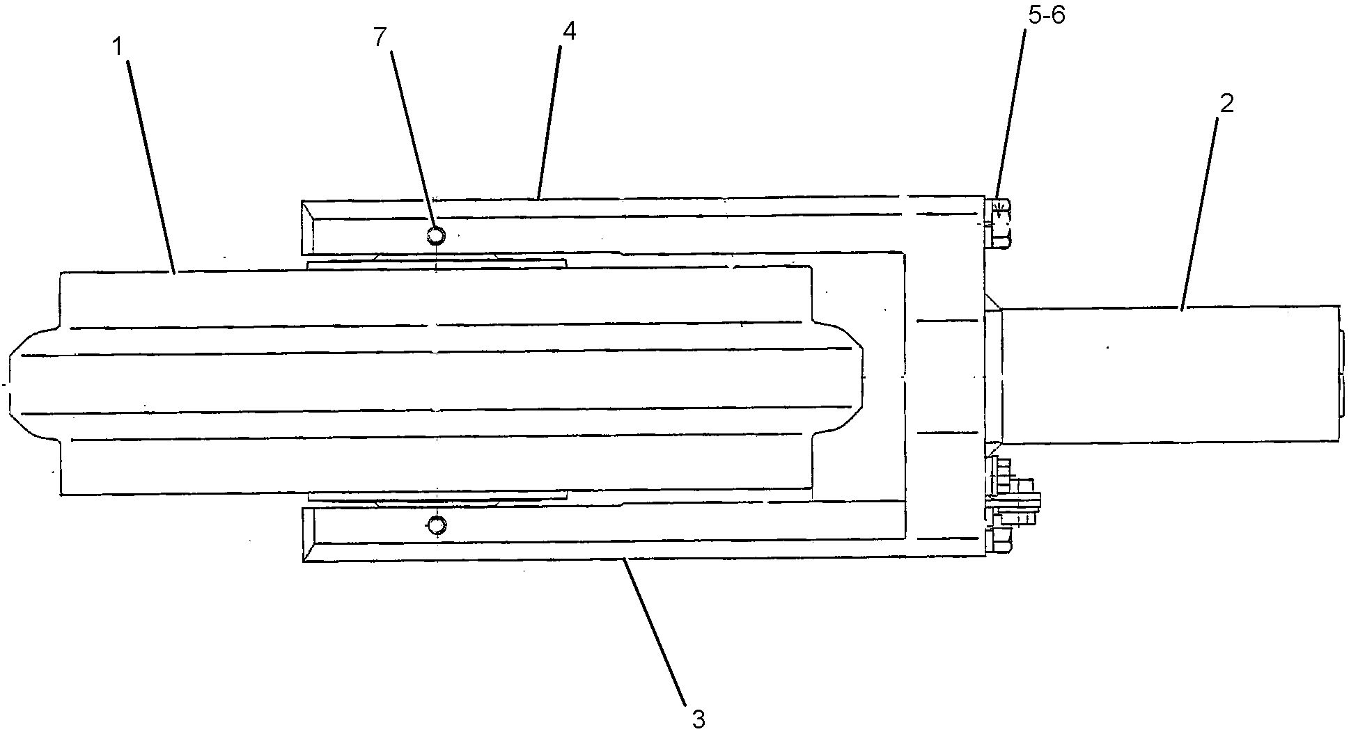240-6302:НАПРАВЛЯЮЩЕЕ КОЛЕСО ЛЕВОЕ В СБОРЕ