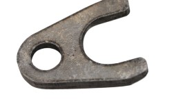 5N-5365:Стопорная пластина магистрали впрыска, толщина 5 мм