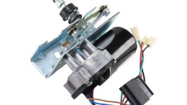 6T-7295:Стеклоочиститель в сборе