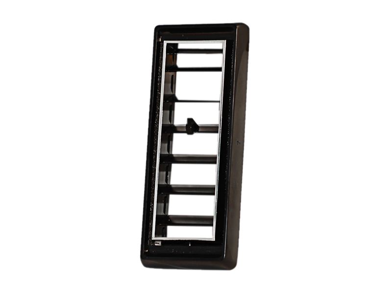 7G-2172:Вентиляционная решетка длиной 138,2 мм для воздуховода кабины